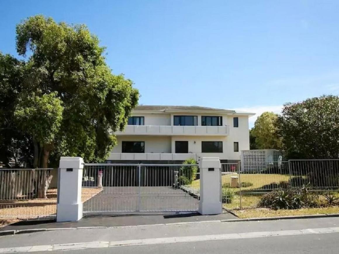 Cape Dawn Guest House Parow Exterior foto